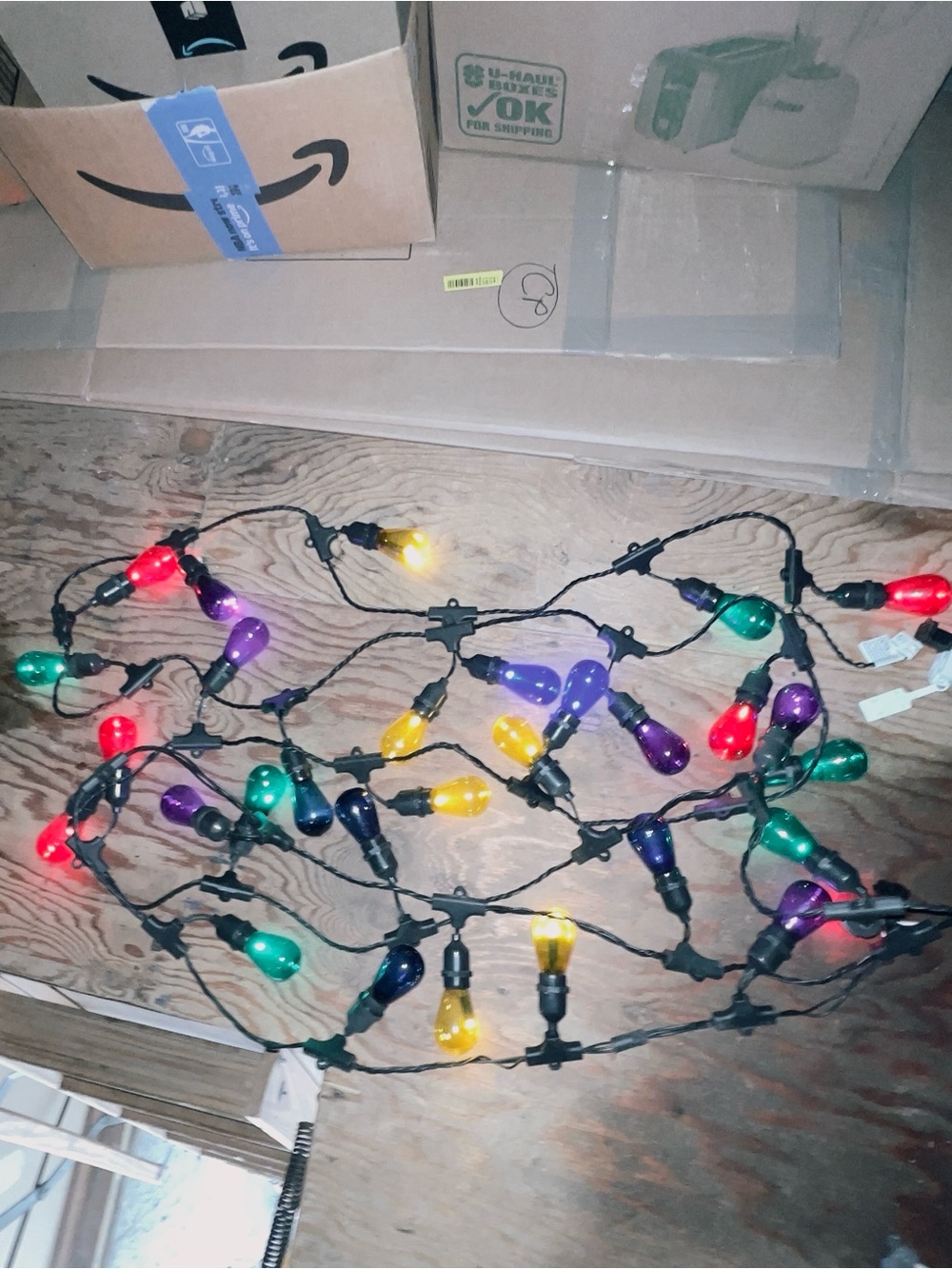 Plug in Edison colored outdoor bulb strand!